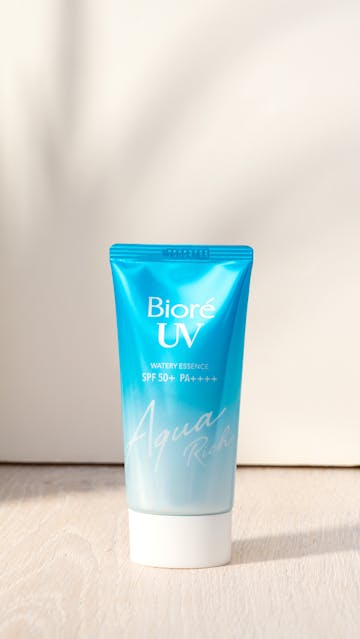 Bioré UV Aqua Rich Watery Essence 2019 Version